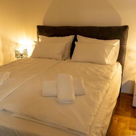 מוסטר Apartment Elite Residence מראה חיצוני תמונה