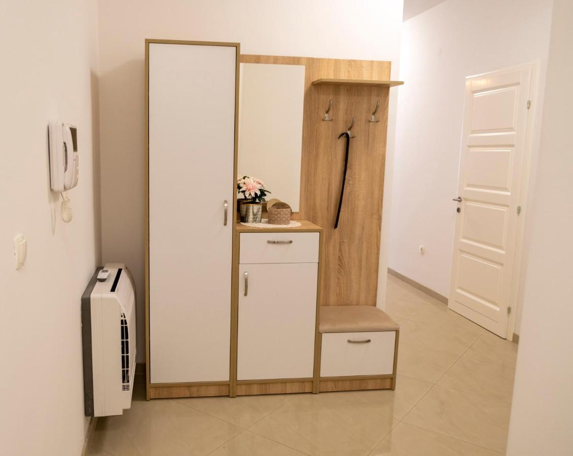 מוסטר Apartment Elite Residence מראה חיצוני תמונה