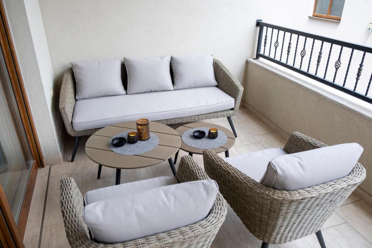מוסטר Apartment Elite Residence מראה חיצוני תמונה