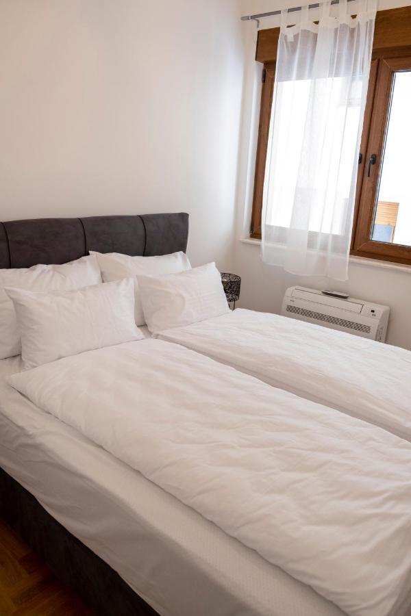 מוסטר Apartment Elite Residence מראה חיצוני תמונה